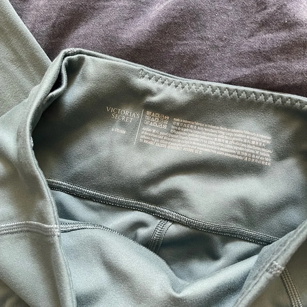 VS Sea Green Leggings - Picture 6 of 11